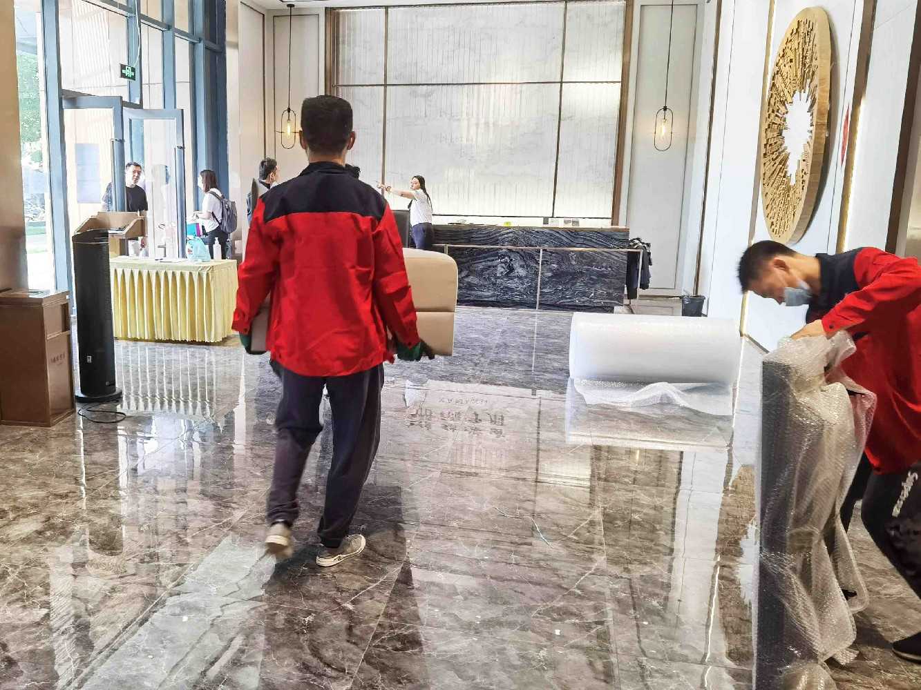 为某房企公司提供办公室搬迁服务